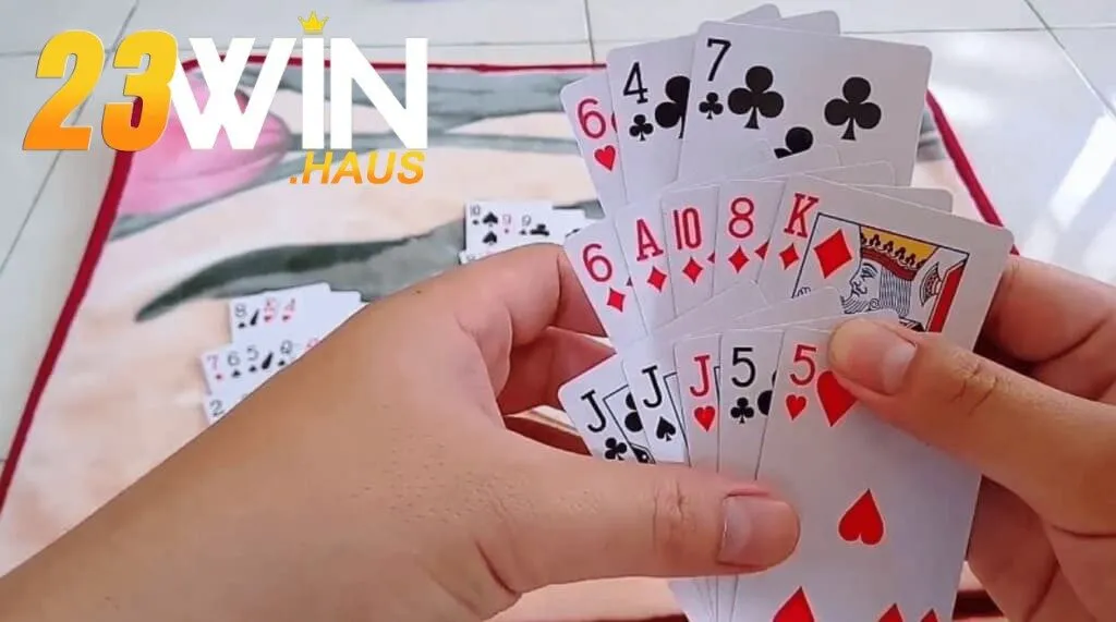 Khám Phá Bài Binh 13 Lá – Trò Chơi Bài Trí Tuệ Gây Sốt 2 Hướng dẫn chơi bài binh 13 lá một cách dễ dàng